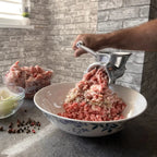 Moedor de Carne Manual com Enchideira — Faz Chouriço em Casa, Sem Esforço