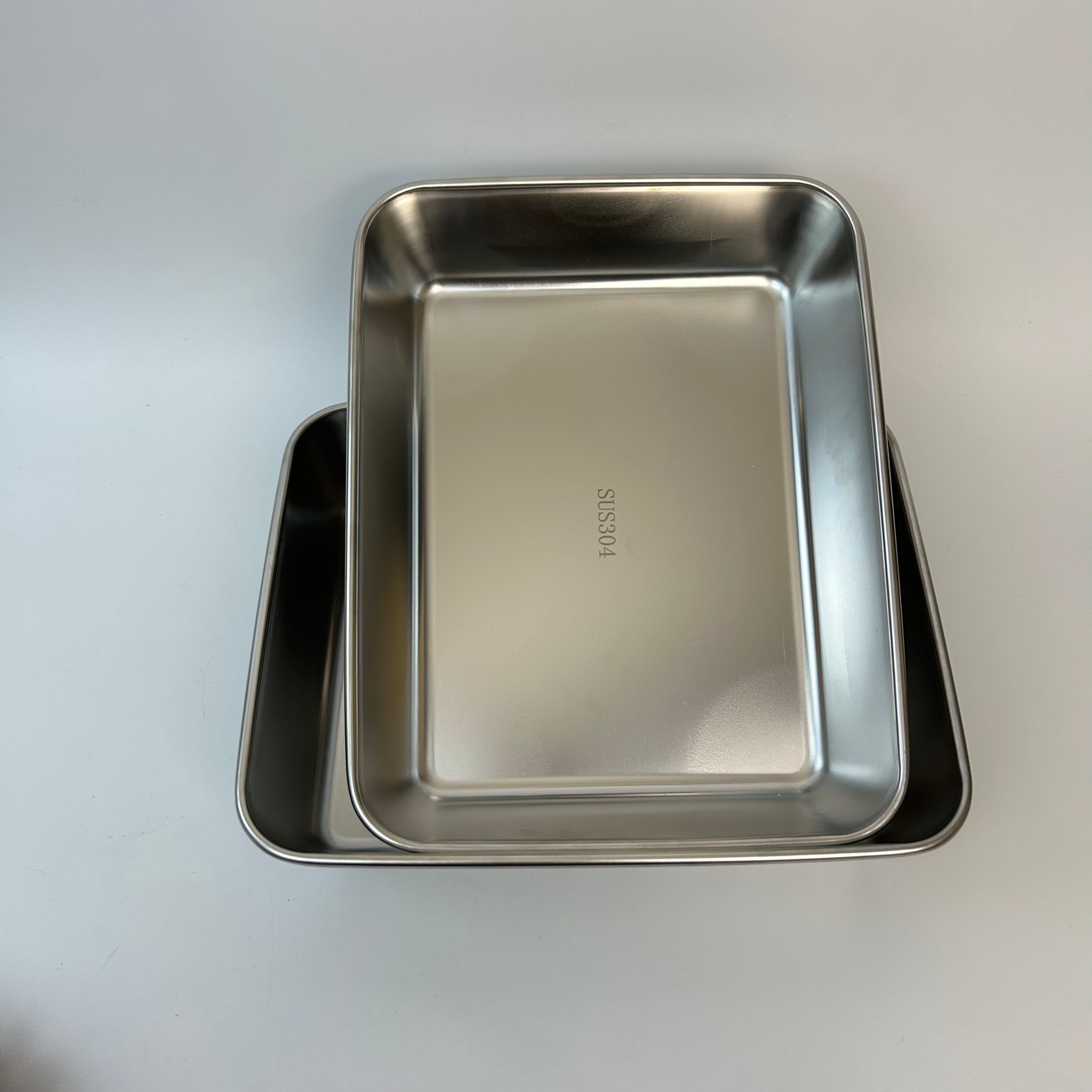 🔥 DESCONTO DE 70% | Recipiente de Aço Inoxidável 304 - 2100ml (26 × 20 × 6 cm)